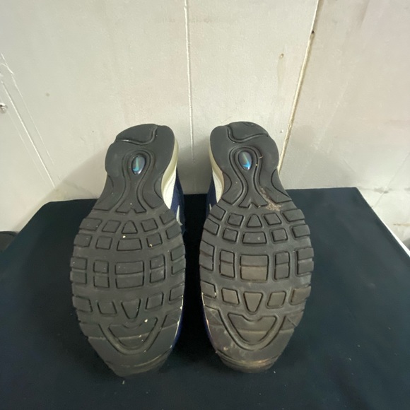 Nike Air Max 97 - Picture 4 of 7